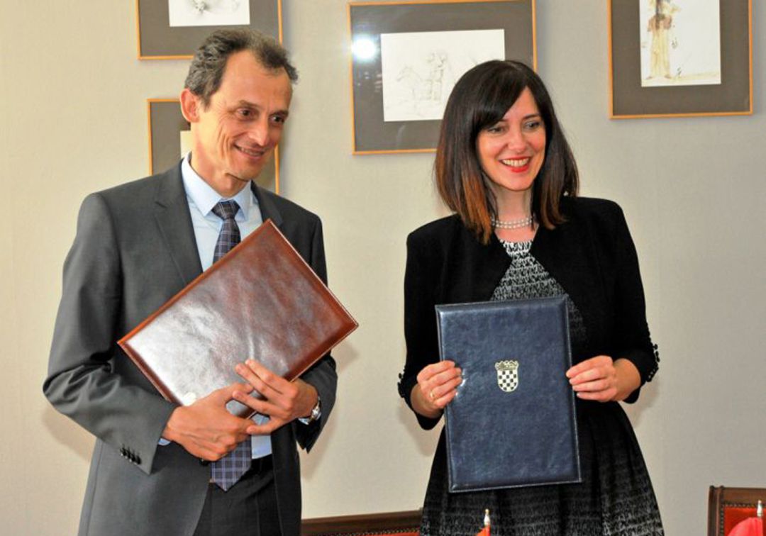 El consejo de ministros autoriza el consorcio para impulsar la candidatura del acelerador de partículas