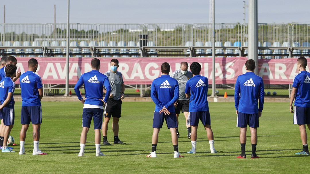 El vestuario del Real Zaragoza ya ha comenzado su cuenta atrás