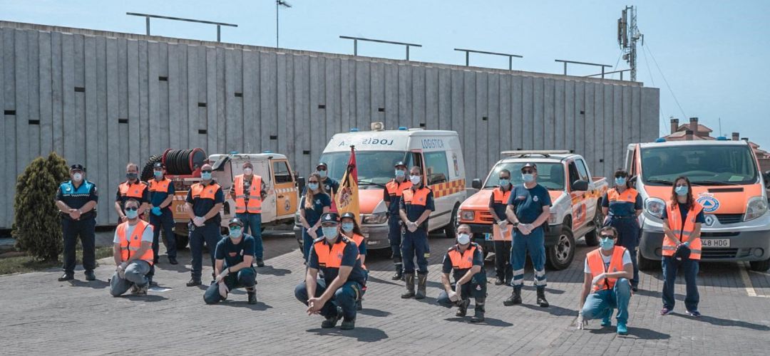 Los voluntarios de Protección Civil reciben como agradecimiento a su labor realizada en esta crisis un seguro de vida Los voluntarios de Protección Civil reciben como agradecimiento a su labor realizada en esta crisis un seguro de vida