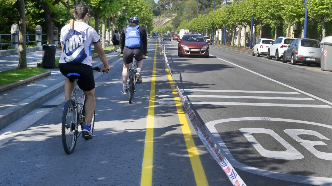 Cantabria con bici quiere que el carril bici en Reina Victoria no sea temporal