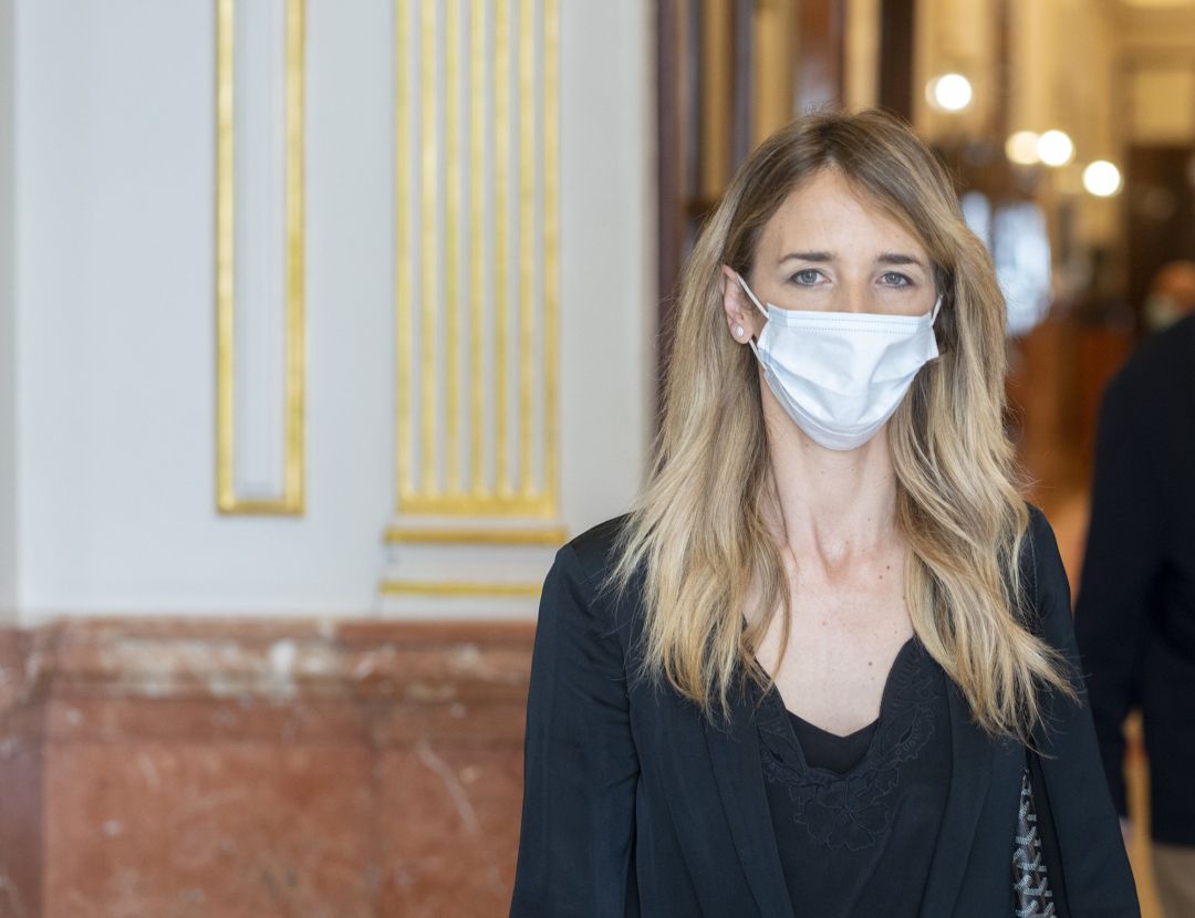 La portavoz del Grupo Popular en el Congreso de los Diputados, Cayetana Álvarez de Toledo, tras el pleno de sesión de control al Gobierno centrado en las medidas post-COVID 19 La portavoz del Grupo Popular en el Congreso de los Diputados, Cayetana Álvarez de Toledo, tras el pleno de sesión de control al Gobierno centrado en las medidas post-COVID 19