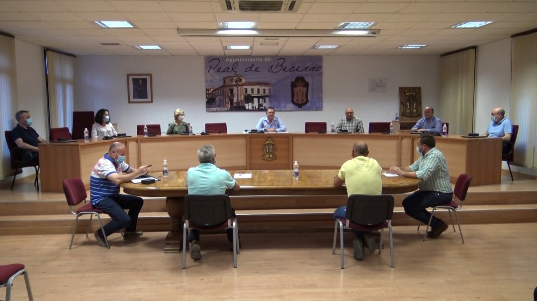 La asociación de empresarios y comerciantes de Peal de Becerro retoma su actividad