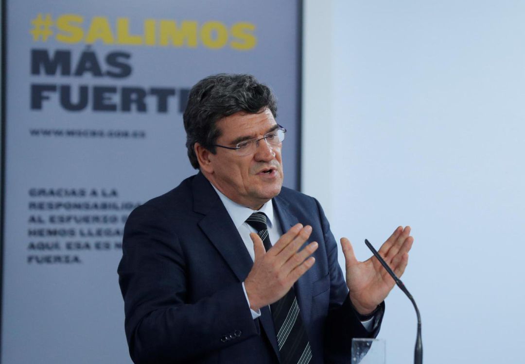 El ministro de Inclusión, Seguridad Social y Migraciones, José Luis Escrivá, en la rueda de prensa tras el Consejo de Ministros El ministro de Inclusión, Seguridad Social y Migraciones, José Luis Escrivá, en la rueda de prensa tras el Consejo de Ministros
