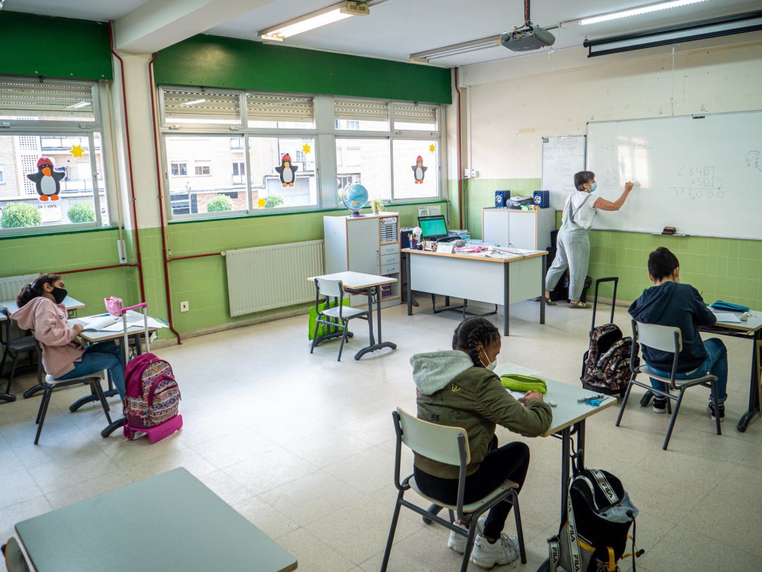 Una escola a La Rioja en fase 2 Una escola a La Rioja en fase 2