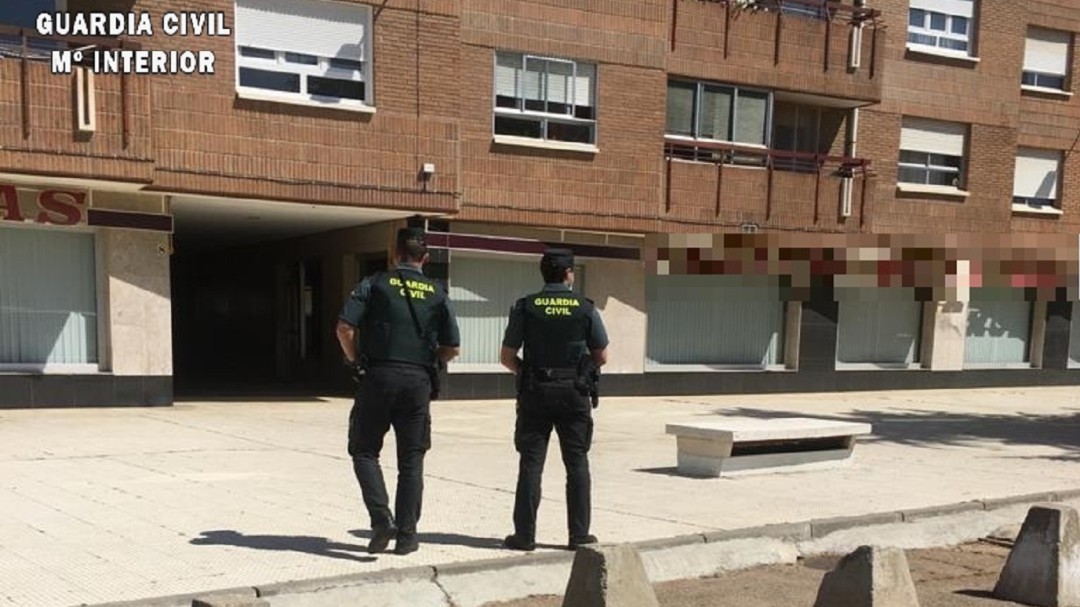 La Guardia Civil investiga una estafa a una mujer de 88 años en su casa de Venta de Baños
