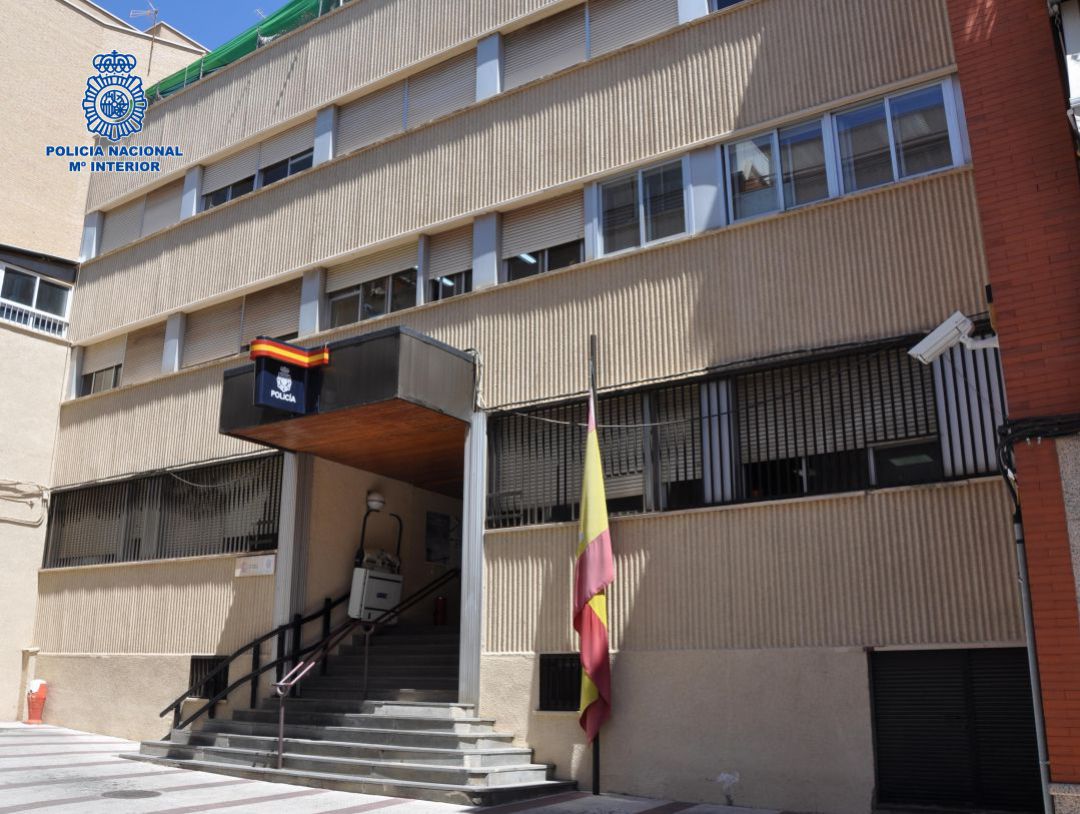 Comisaría de Policía Nacional Comisaría de Policía Nacional
