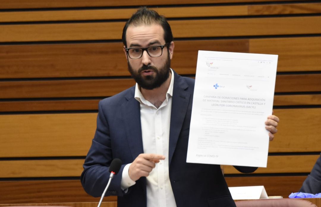 Ángel Hernández, procurador socialista soriano. Ángel Hernández, procurador socialista soriano.