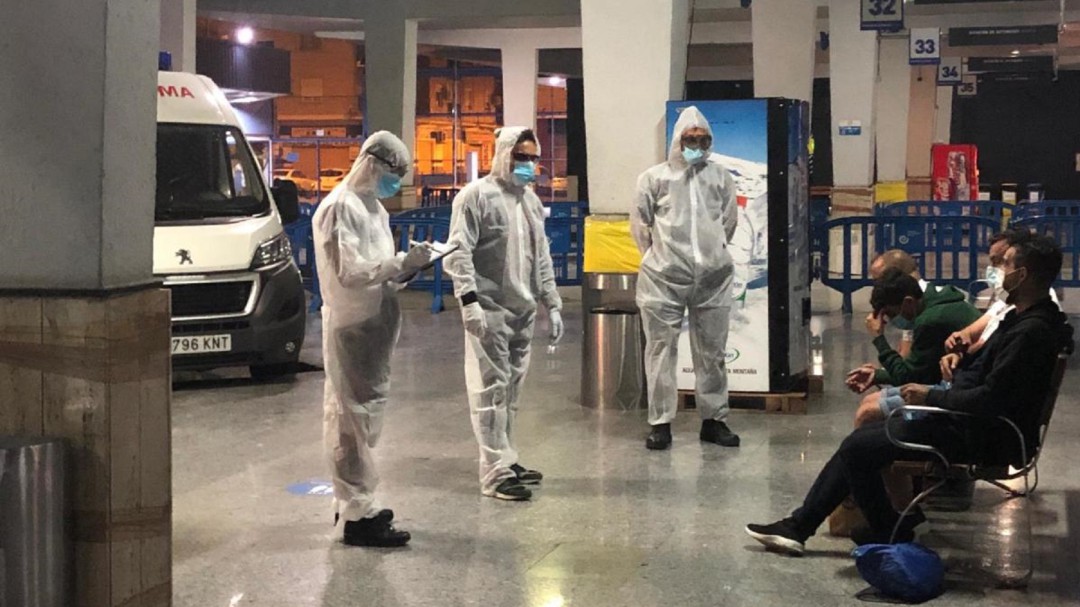 Un inmigrante positivo de covid-19, se fuga de Guadix, lo detienen en Murcia y vuelve a fugarse del hospital