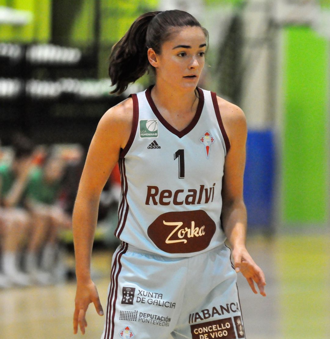 Celia García en un partido de Navia Celia García en un partido de Navia