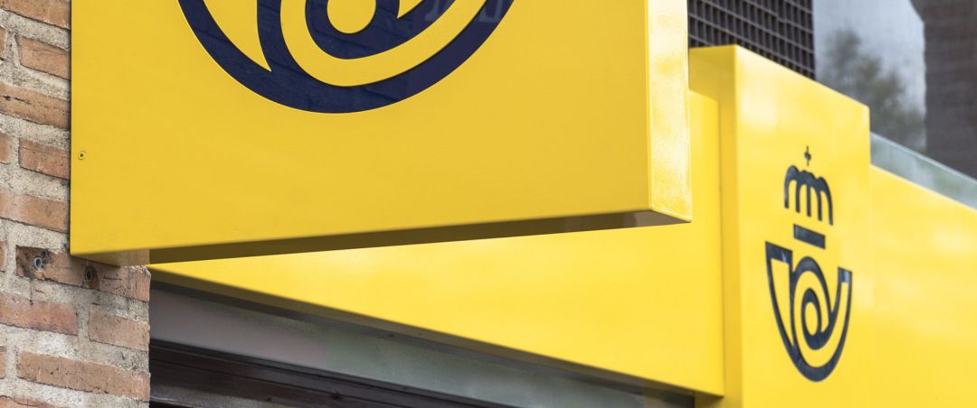 Una oficina de Correos Una oficina de Correos