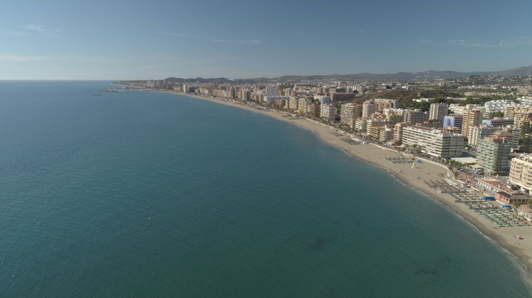 Vista aérea de una playa de Fuengirola (Málaga). Vista aérea de una playa de Fuengirola (Málaga).