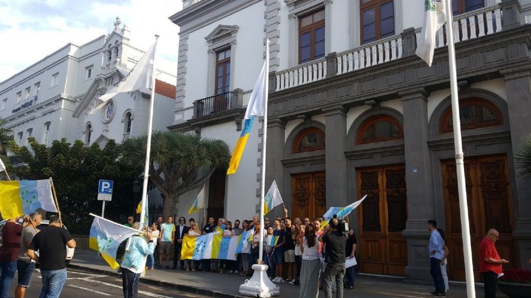 Bandera siete estrellas verdes Bandera siete estrellas verdes