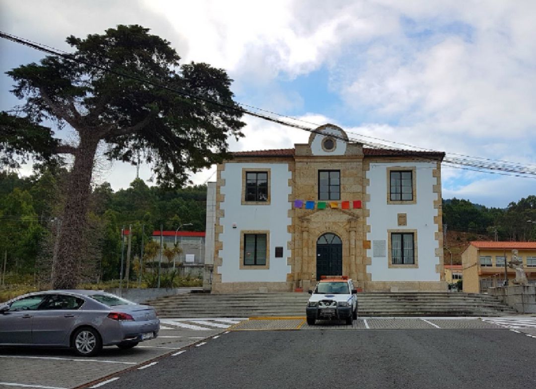 Casa consistorial de Carnota Casa consistorial de Carnota