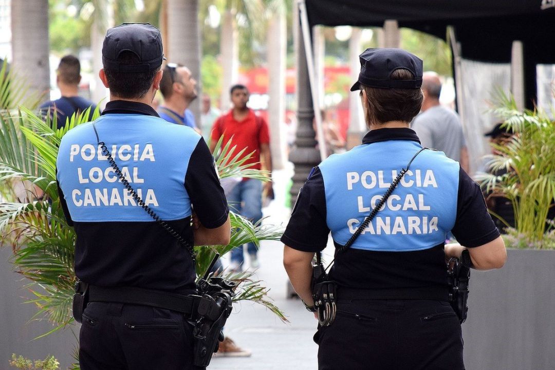 Policía Local de Santa Cruz de Tenerife Policía Local de Santa Cruz de Tenerife