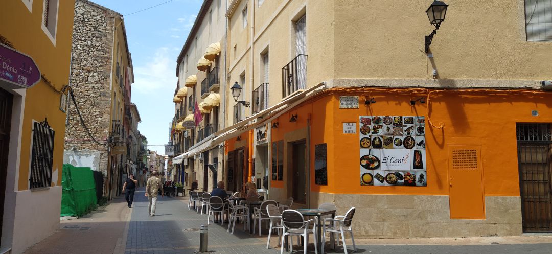 Uno de los pocos negocios abiertos en la calle Loreto, el 1 de junio. Uno de los pocos negocios abiertos en la calle Loreto, el 1 de junio.