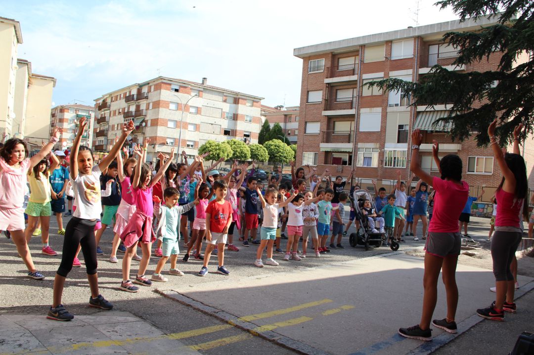 Campamento de verano en Cuéllar organizado por el Ayuntamiento Campamento de verano en Cuéllar organizado por el Ayuntamiento