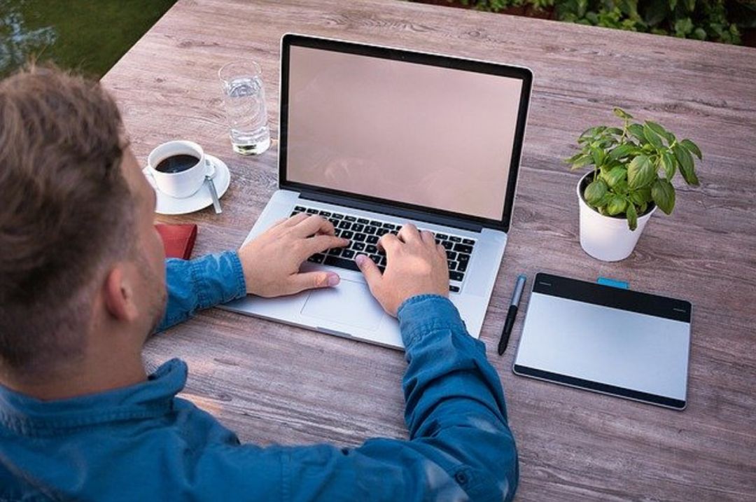 El sector Servicios es el que mejor datos de desempleo presenta en mayo de 2020. El sector Servicios es el que mejor datos de desempleo presenta en mayo de 2020.