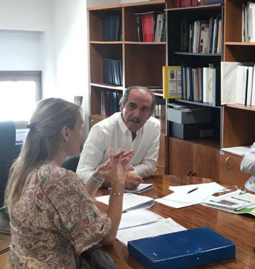 Al fondo, el concejal de Urbanismo del Ayuntamiento de Palencia en una foto de archivo Al fondo, el concejal de Urbanismo del Ayuntamiento de Palencia en una foto de archivo