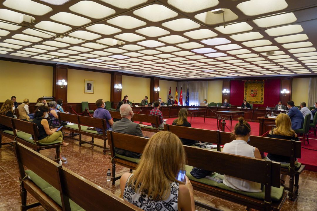 Pleno extraordinario del Ayuntamiento de Móstoles Pleno extraordinario del Ayuntamiento de Móstoles