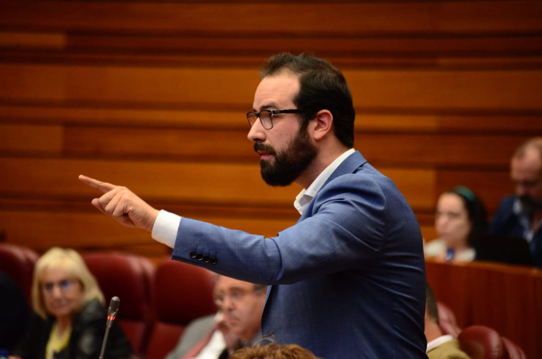 Ángel Hernández, procurador socialista. Ángel Hernández, procurador socialista.