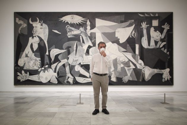 El director del Museo Nacional Centro de Arte Reina Sofía, Manuel Borja-Villel, junto al cuadro de Pablo Picasso 'Guernica' El director del Museo Nacional Centro de Arte Reina Sofía, Manuel Borja-Villel, junto al cuadro de Pablo Picasso 'Guernica'