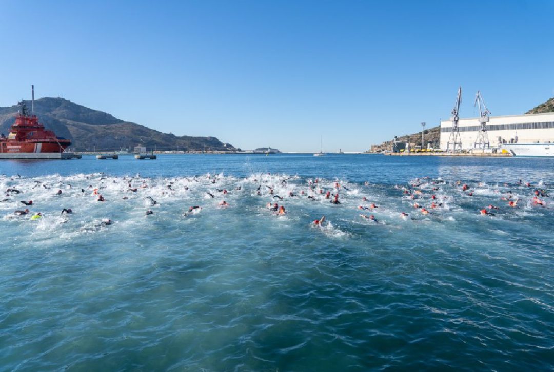 Salida de la edición del pasado año del Triatlón Ciudad de Cartagena, SERTRI Salida de la edición del pasado año del Triatlón Ciudad de Cartagena, SERTRI