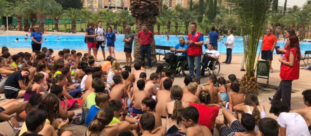 Menores jiennenses asisten a una charla durante las Escuelas Deportivas Municipales del año pasado en verano. Menores jiennenses asisten a una charla durante las Escuelas Deportivas Municipales del año pasado en verano.