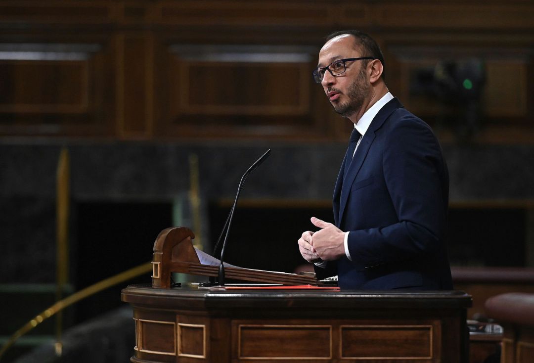 El diputado socialista Alfonso Rodríguez Gómez de Celis, durante su intervención en el pleno celebrado este jueves en el Congreso El diputado socialista Alfonso Rodríguez Gómez de Celis, durante su intervención en el pleno celebrado este jueves en el Congreso