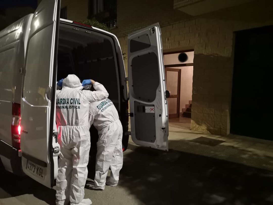 Agentes de la Guardia Civil investigan el fallecimiento de un hombre ocurrido en Olite. Agentes de la Guardia Civil investigan el fallecimiento de un hombre ocurrido en Olite.