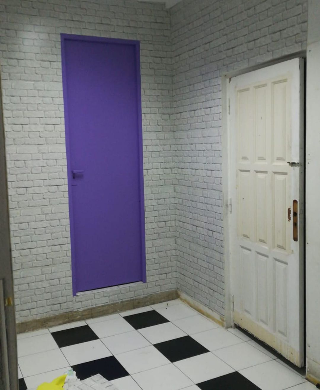 La puerta permaneció oculta durante décadas en el bajo de la casa de un antiguo médico de Lanzarote La puerta permaneció oculta durante décadas en el bajo de la casa de un antiguo médico de Lanzarote