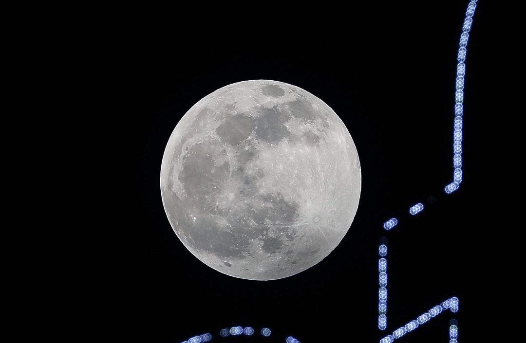 El eclipse penumbral podrá verse desde España. El eclipse penumbral podrá verse desde España.