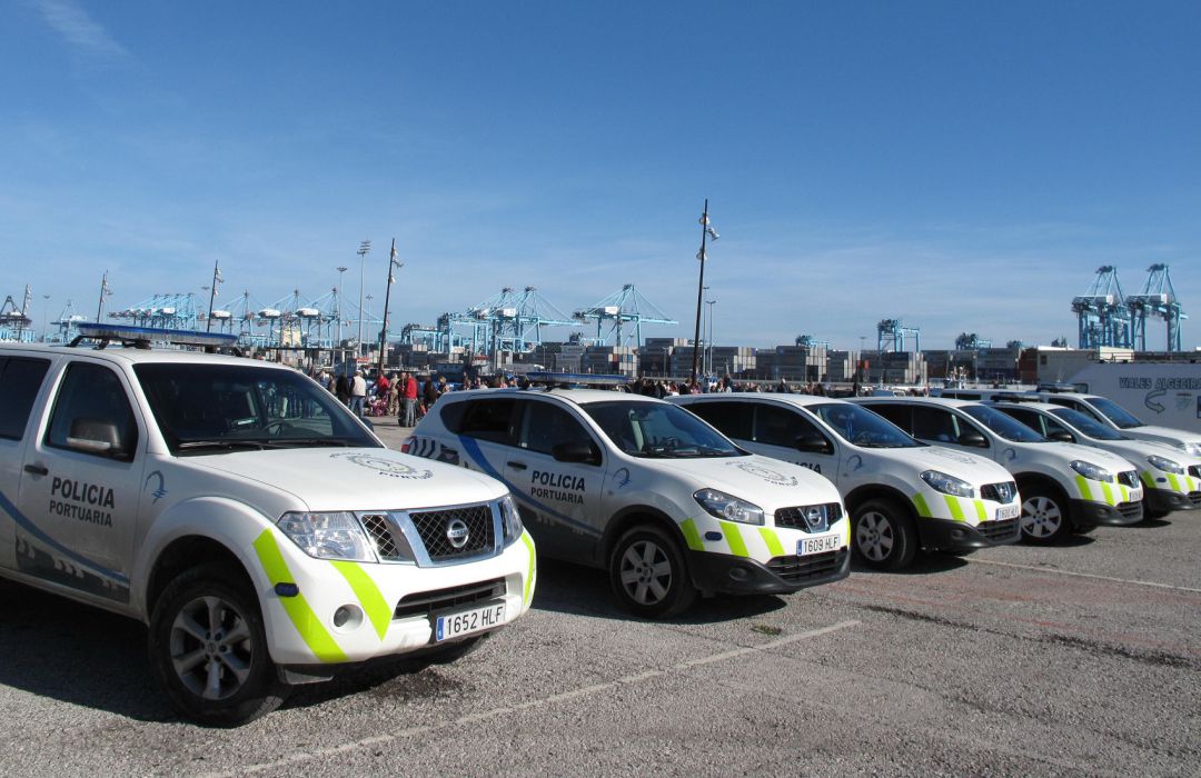 Coches patrulla de la Policía Portuaria. Coches patrulla de la Policía Portuaria.