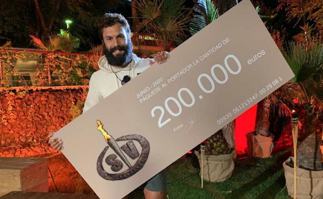 El guardia civil destinado en Aguilar de Campoo (Palencia), Jorge Pérez, gana la final de 'Supervivientes' El guardia civil destinado en Aguilar de Campoo (Palencia), Jorge Pérez, gana la final de 'Supervivientes'