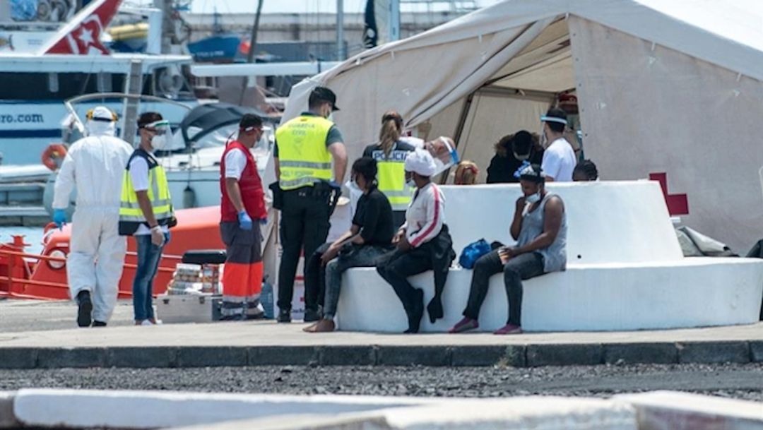 En la embarcación viajaban varios niños, uno de ellos ha dado positivo de coronavirus En la embarcación viajaban varios niños, uno de ellos ha dado positivo de coronavirus