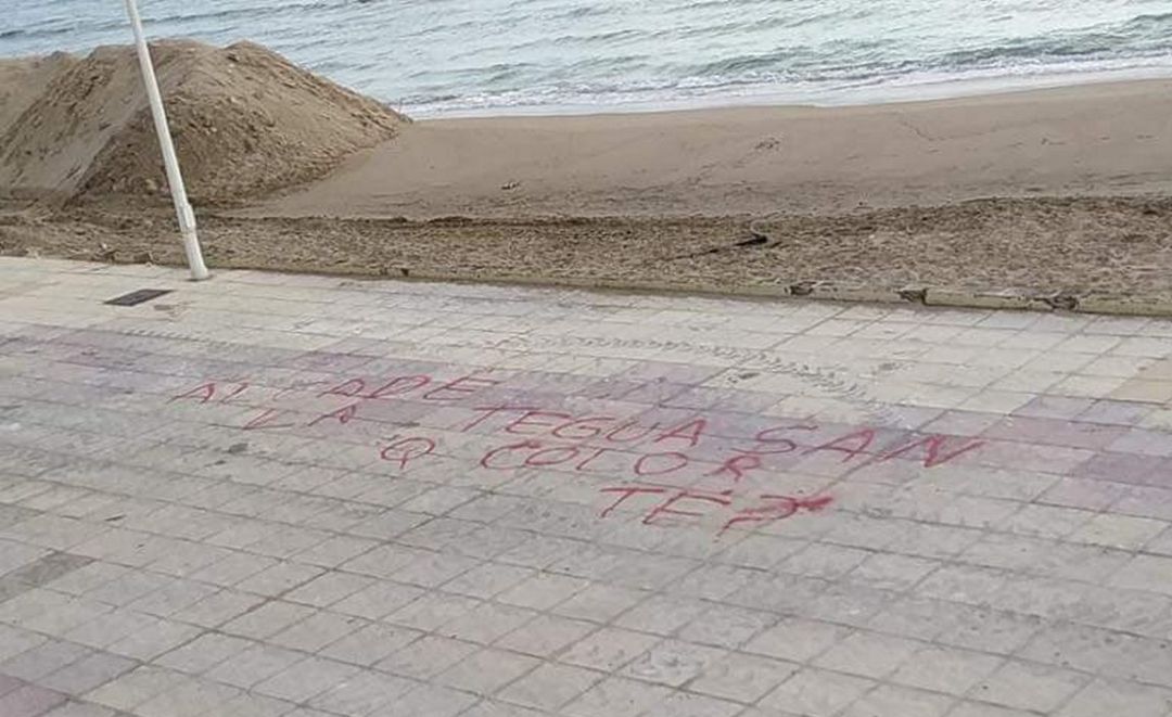 Pintadas contra el alcalde de Bellreguard Pintadas contra el alcalde de Bellreguard