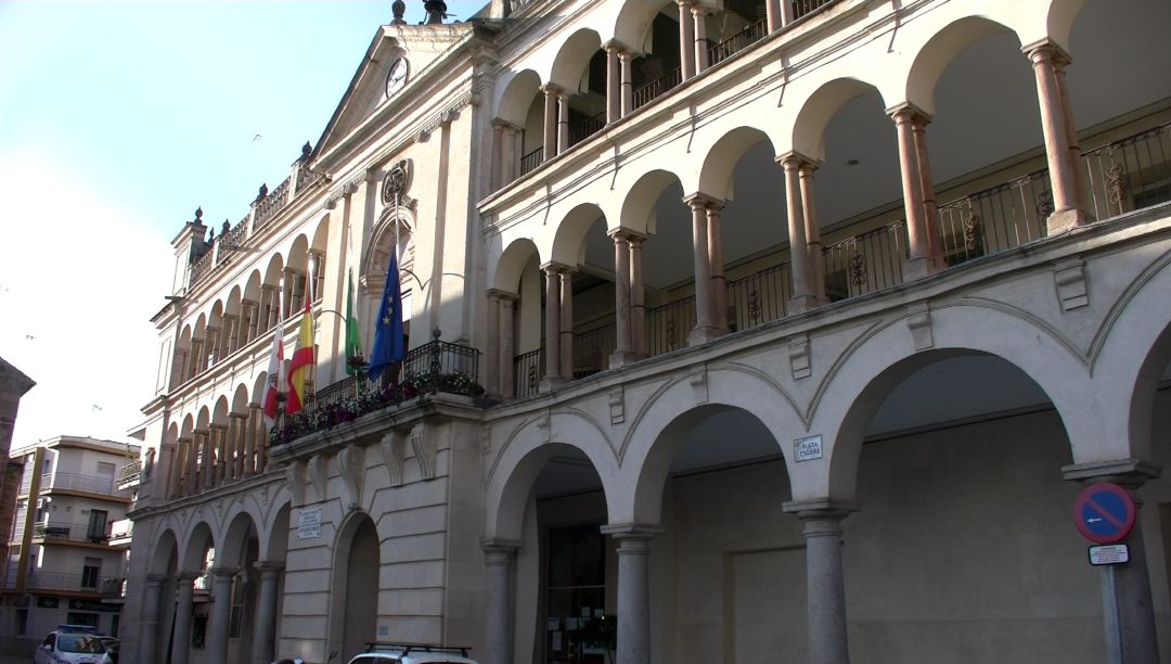 Se recobró la asitencia presencial al ciudadano en el Ayuntamiento de Andújar. Se recobró la asitencia presencial al ciudadano en el Ayuntamiento de Andújar.