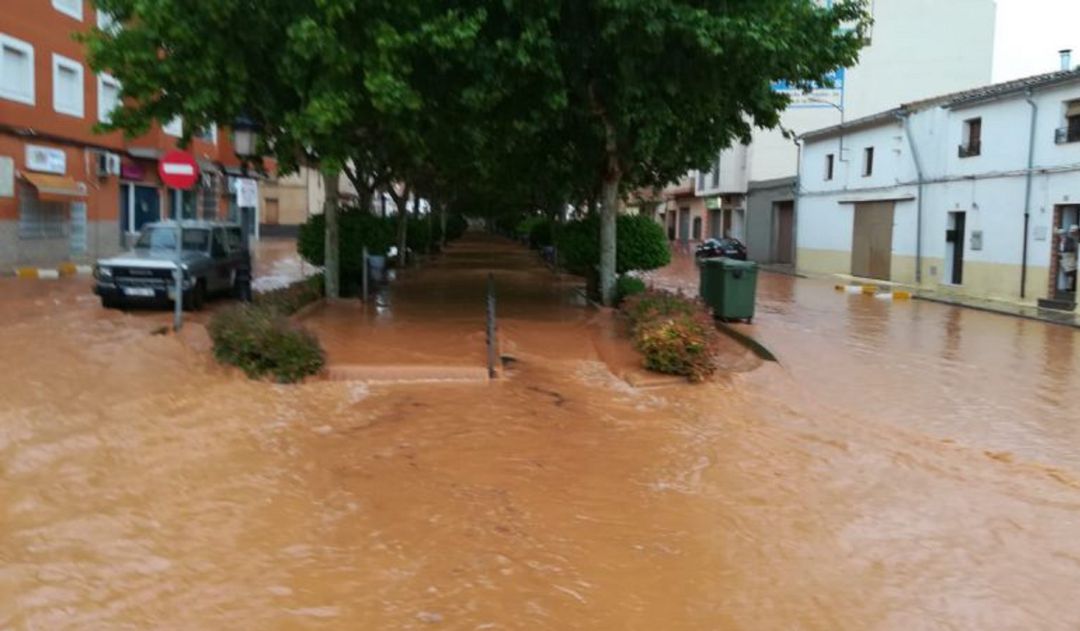 Foto de archivo: inundaciones en Motilla del Palancar Foto de archivo: inundaciones en Motilla del Palancar