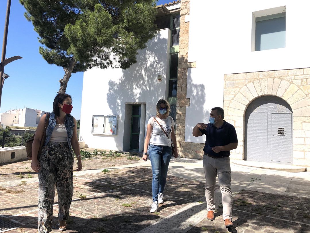 El Ayuntamiento destina 37.000 euros para grupos reducidos en cuatro quincenas El Ayuntamiento destina 37.000 euros para grupos reducidos en cuatro quincenas
