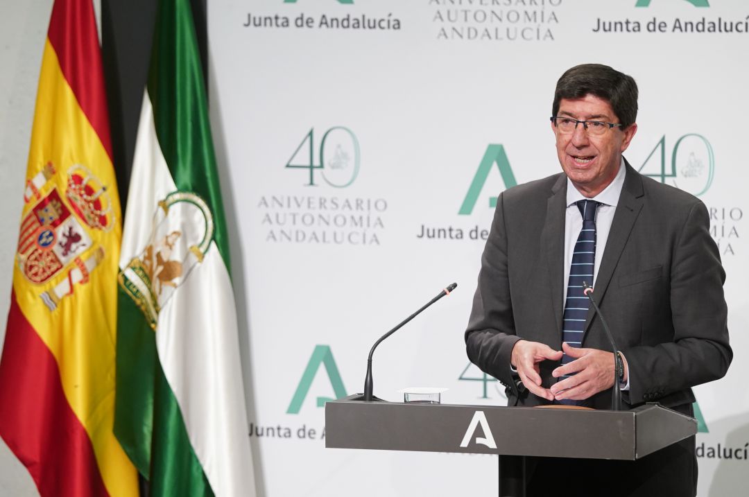 Juan Marín, vicepresidente de la Junta, anuncia la repatriación de 7 temporeras marroquíes de Huelva. Juan Marín, vicepresidente de la Junta, anuncia la repatriación de 7 temporeras marroquíes de Huelva.