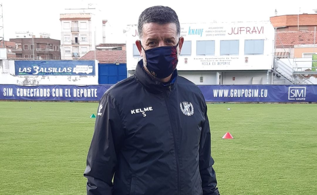 Sandroni durante un entrenamiento para el playoff exprés Sandroni durante un entrenamiento para el playoff exprés