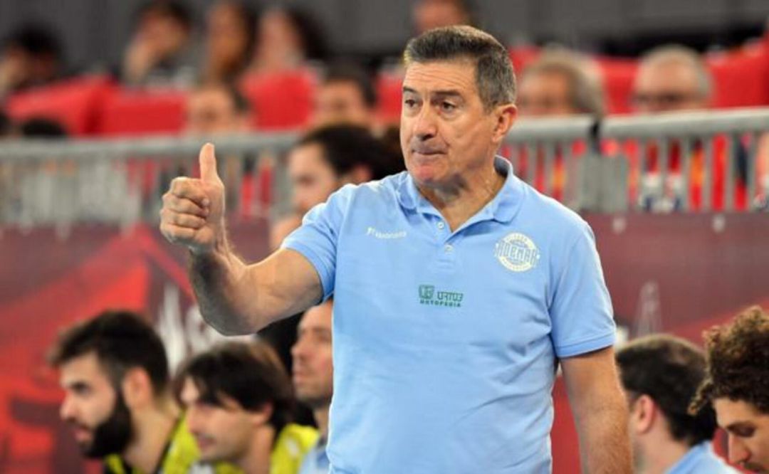 Manolo Cadenas se ve obligado a buscar nuevos relevos en la plantilla ademarista Manolo Cadenas se ve obligado a buscar nuevos relevos en la plantilla ademarista