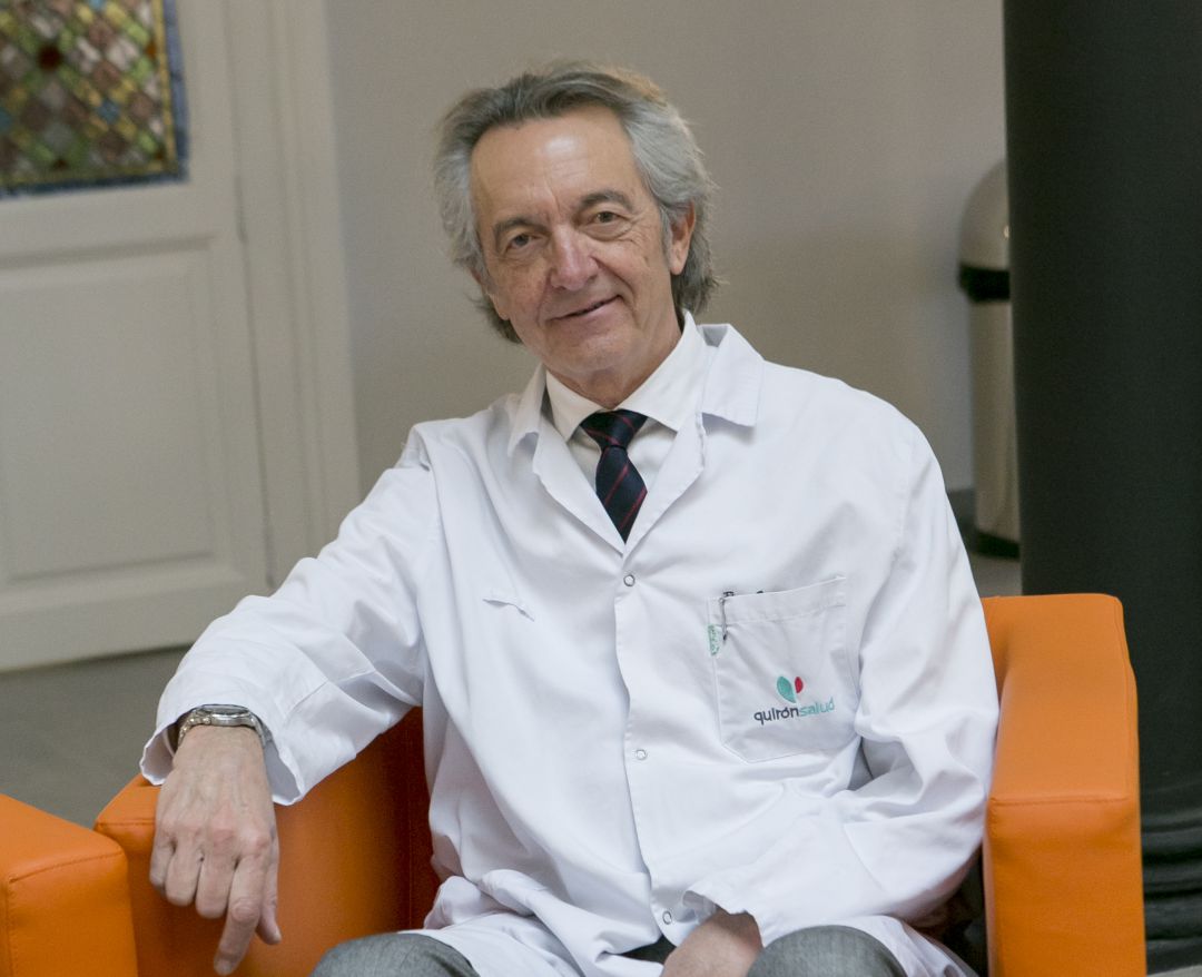 Doctor Andrés Poveda, codirector de la Unidad Integral de Oncología Doctor Andrés Poveda, codirector de la Unidad Integral de Oncología