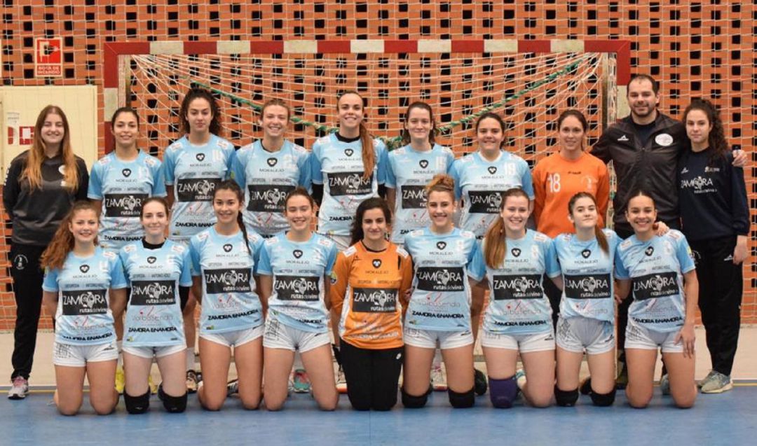 Equipo senior femenino del Balonmano Zamora Equipo senior femenino del Balonmano Zamora
