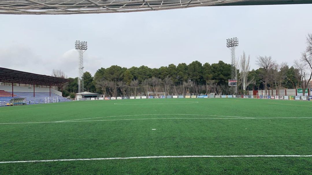 Estadio Manuel Delgado Meco de Alcázar de San Juan (Ciudad Real) Estadio Manuel Delgado Meco de Alcázar de San Juan (Ciudad Real)