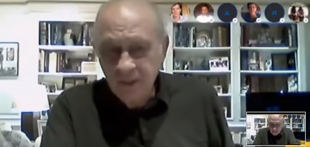 Captura de pantalla del vídeo en el que Fernández Díaz detalla su conversación con Benedicto XVI. Captura de pantalla del vídeo en el que Fernández Díaz detalla su conversación con Benedicto XVI.