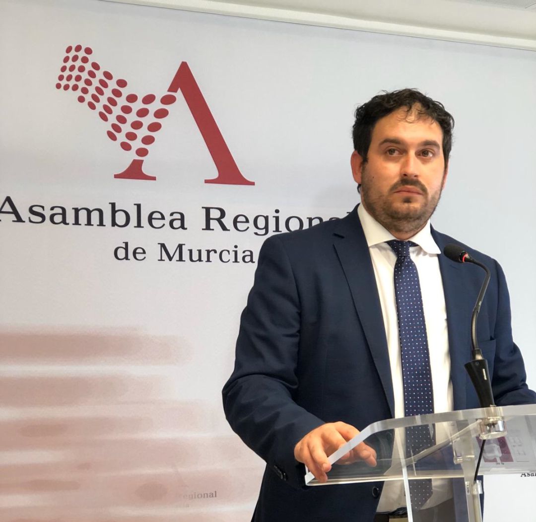 Mario Pérez Cervera en la Asamblea Regional Mario Pérez Cervera en la Asamblea Regional