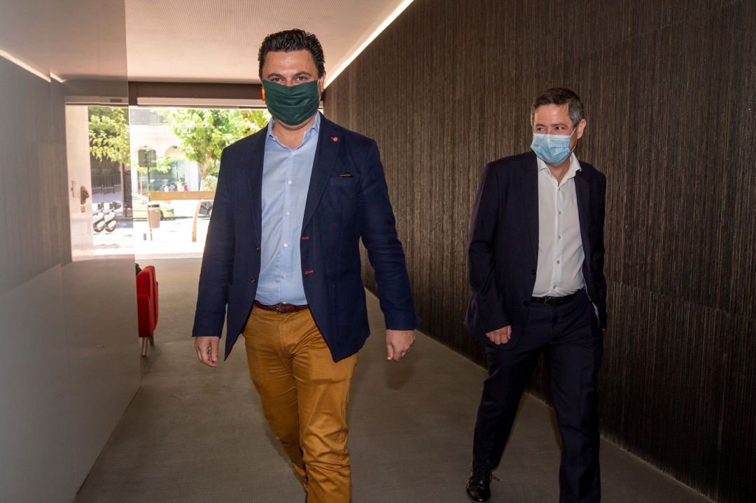 PP y Cs dan por zanjada la crisis en el ayuntamiento, y el alcalde sigue sin convocar la Junta de Gobierno PP y Cs dan por zanjada la crisis en el ayuntamiento, y el alcalde sigue sin convocar la Junta de Gobierno