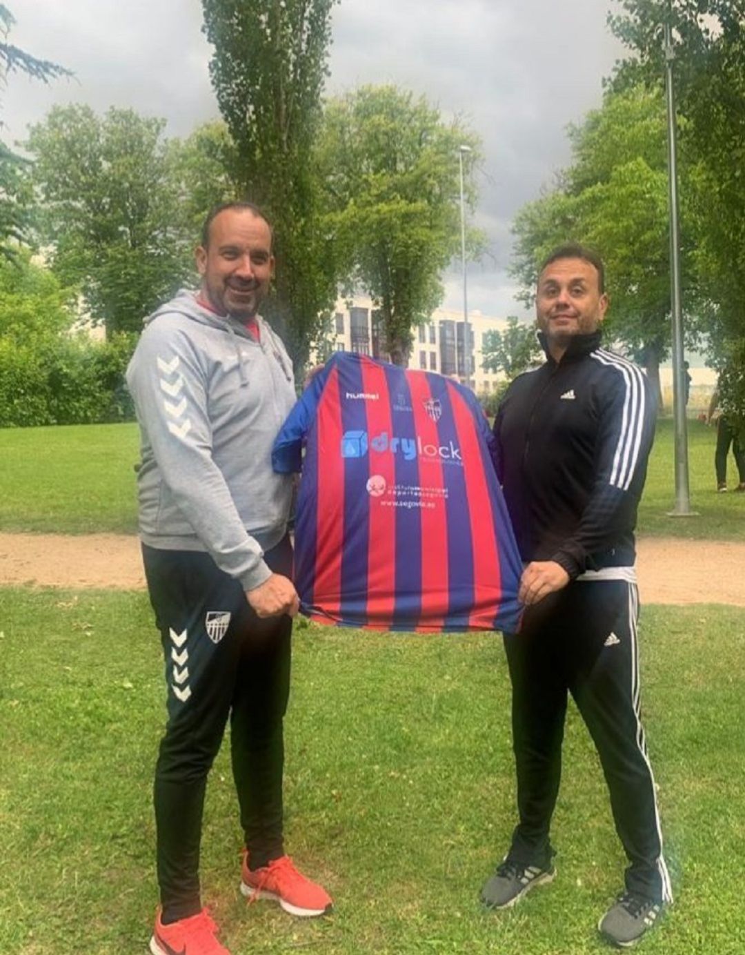 Tito Domingo entrenará al juvenil nacional de la Segoviana Tito Domingo entrenará al juvenil nacional de la Segoviana