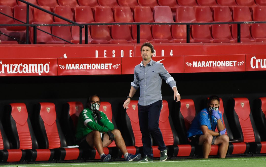 Joan Francesc Ferrer “Rubi”, head coach of Real Betis, gestures during the spanish league, LaLiga, football match played between Sevilla FC and Real Betis Balompie at Ramon Sanchez Pizjuan Stadium in the restart of the Primera Division tournament after to the coronavirus COVID19 pandemic on June 11, 2020 in Sevilla, Spain.
ONLY FOR USE IN SPAIN Joan Francesc Ferrer “Rubi”, head coach of Real Betis, gestures during the spanish league, LaLiga, football match played between Sevilla FC and Real Betis Balompie at Ramon Sanchez Pizjuan Stadium in the restart of the Primera Division tournament after to the coronavirus COVID19 pandemic on June 11, 2020 in Sevilla, Spain.
ONLY FOR USE IN SPAIN
