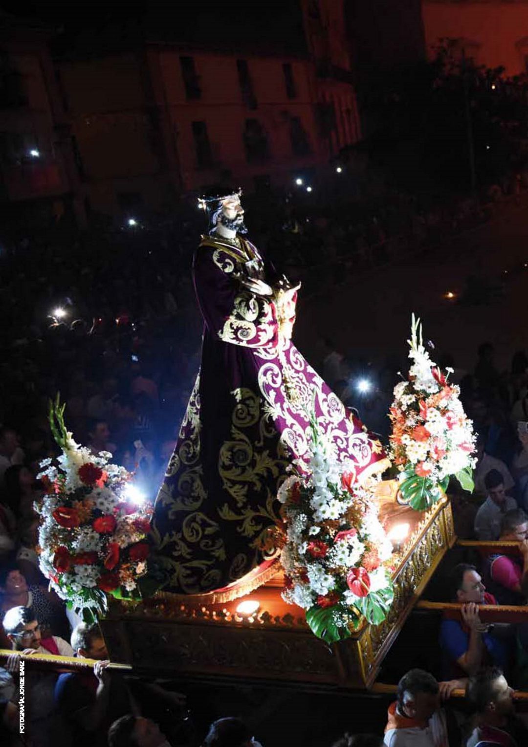 Procesión de la Bajada de Jesús en Almazán Procesión de la Bajada de Jesús en Almazán